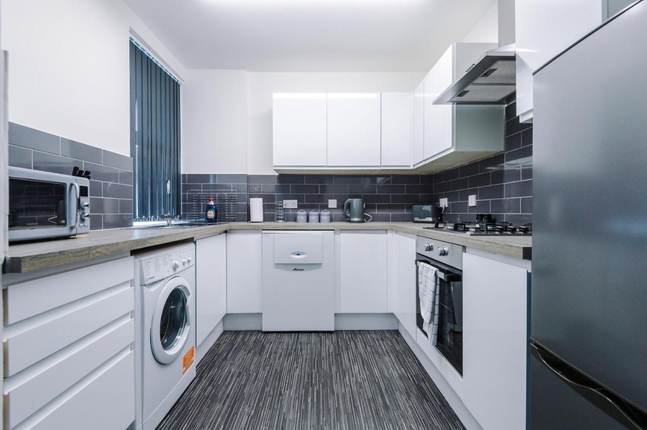 Cosy 3 Bed 3 Bath House - Central Liverpool -Self Check-In & Free Parking! Villa Esterno foto
